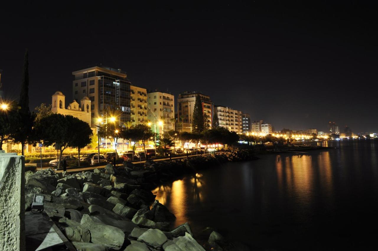 Artemis Boutique Apartment 2 Limassol Bagian luar foto
