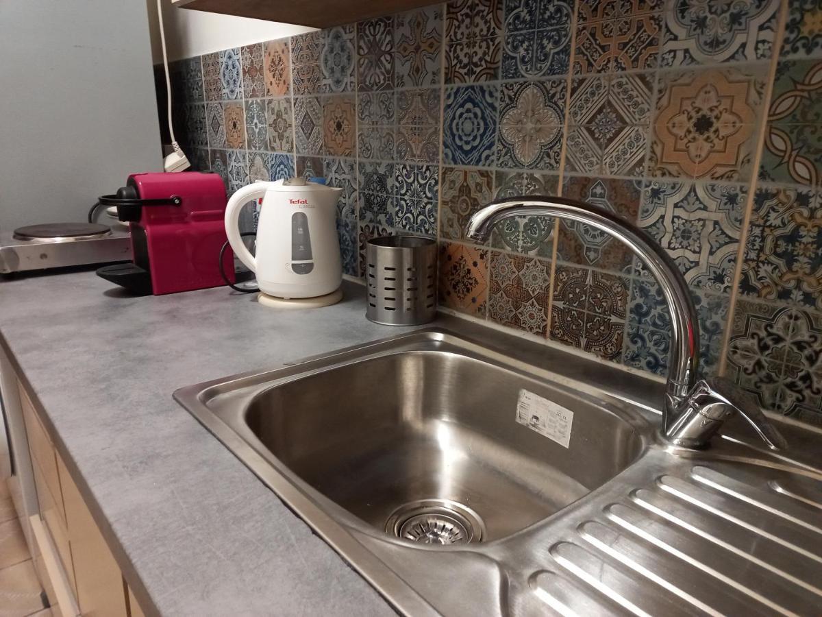 Artemis Boutique Apartment 2 Limassol Bagian luar foto
