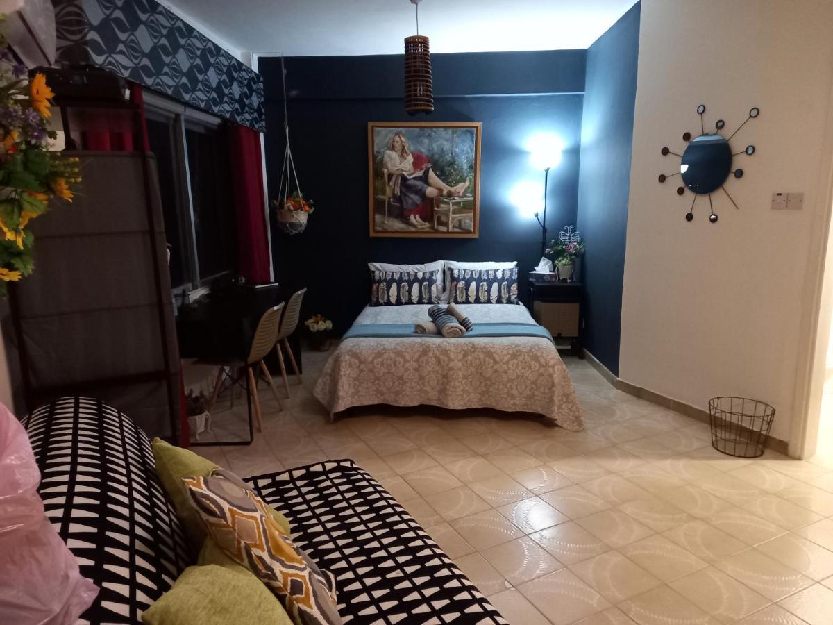 Artemis Boutique Apartment 2 Limassol Bagian luar foto