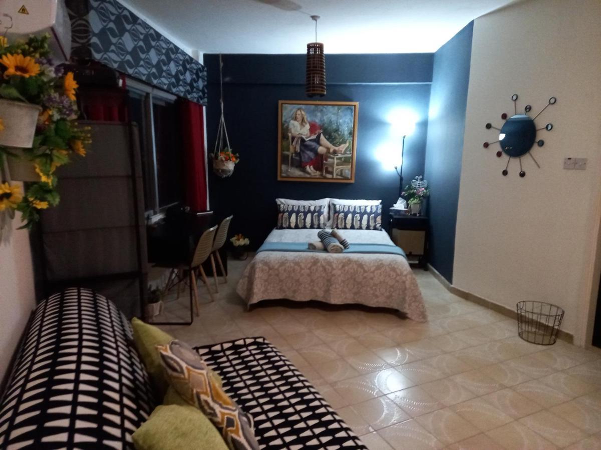 Artemis Boutique Apartment 2 Limassol Bagian luar foto