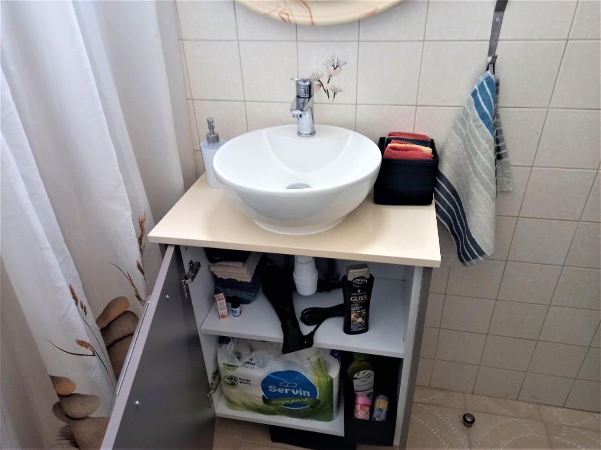 Artemis Boutique Apartment 2 Limassol Bagian luar foto